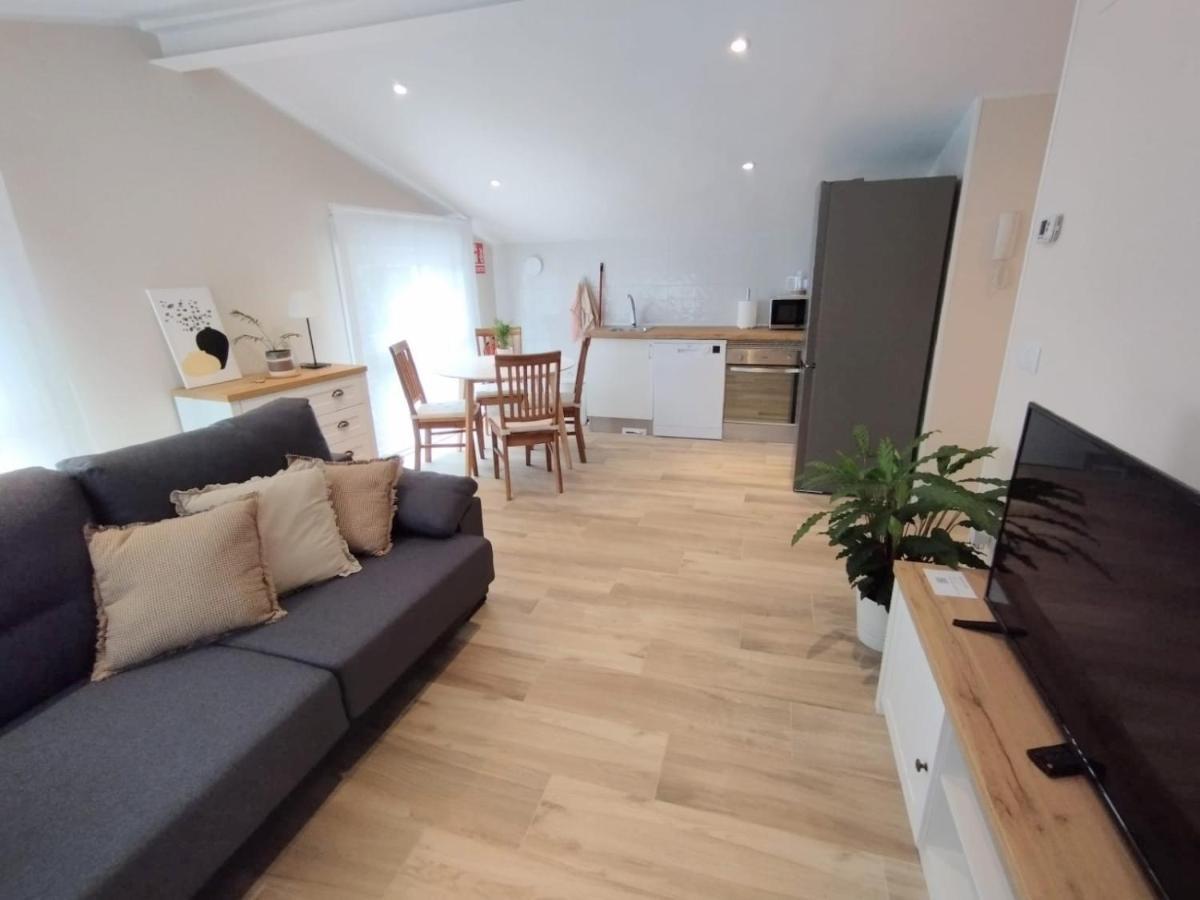 Apartamentos Baldenora Лянес Екстериор снимка
