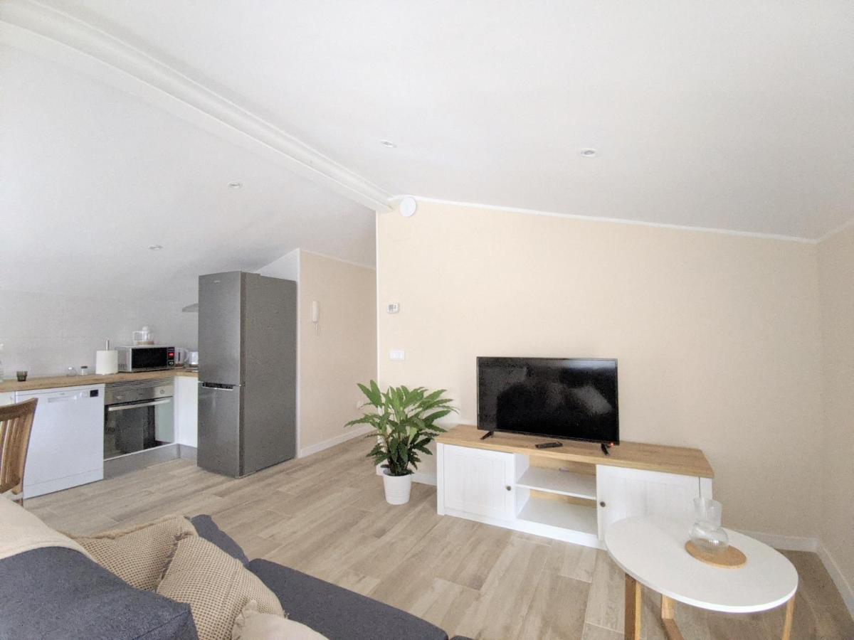 Apartamentos Baldenora Лянес Екстериор снимка